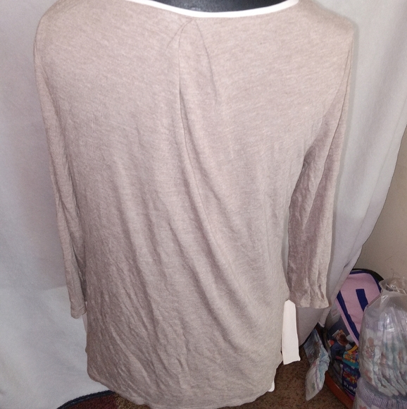 LC Lauren Conrad Cream and Tan Blouse - Picture 12 of 15